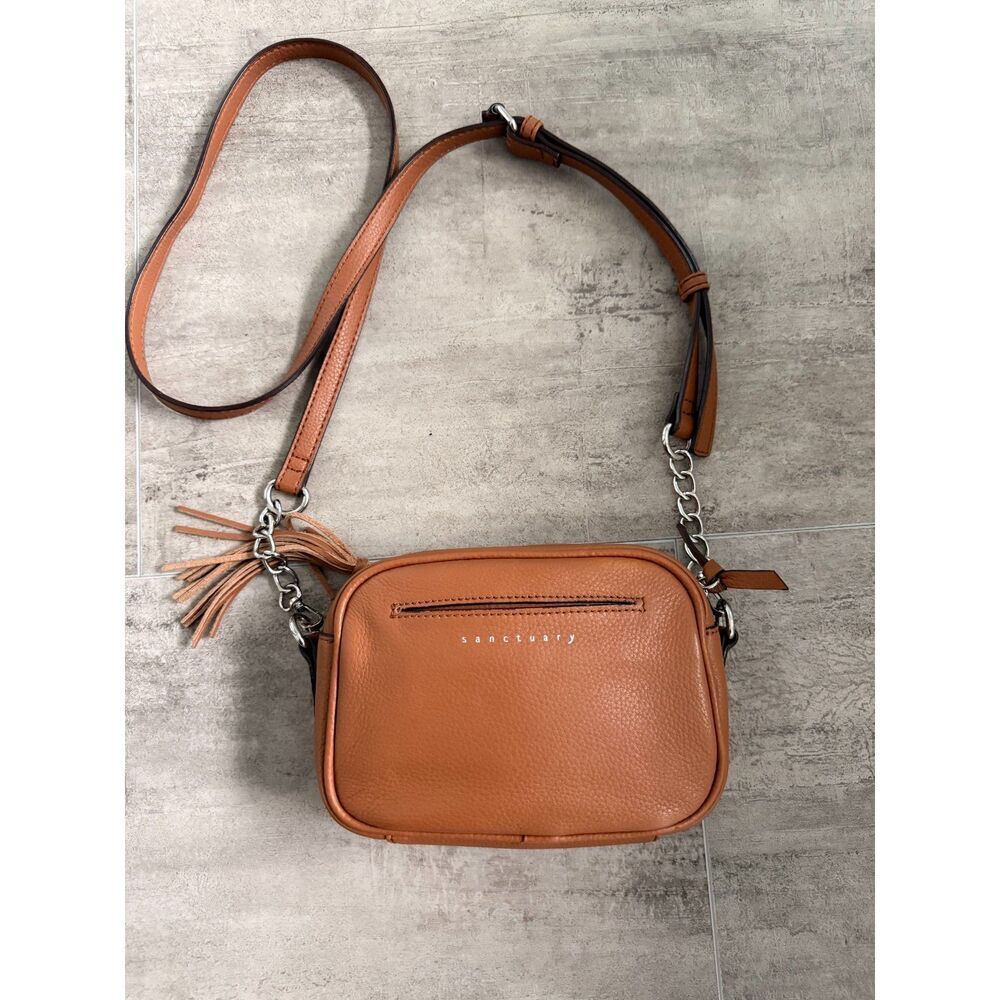Sanctuary Tan Pebbled Leather CrossBody Bag, Adjustable Leather Strap, EUC